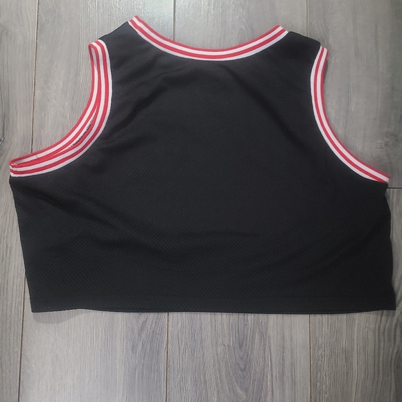 Black Chicago Bulls Crop top X Large - Picture 2 of 4